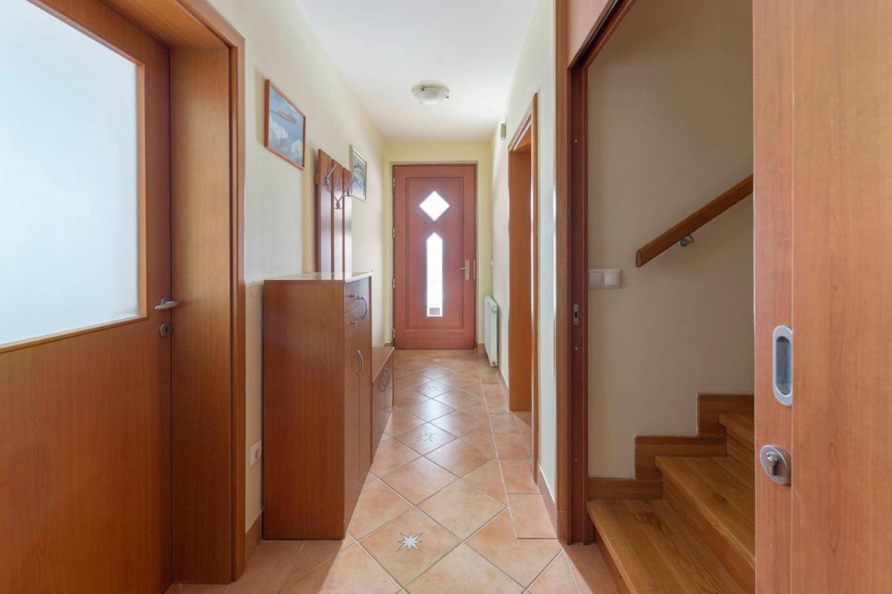 Apartma Ana Preserje  エクステリア 写真